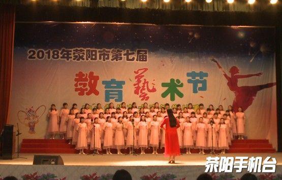 张艺兴和鹿晗有很多的不同之处，能说几个吗？游戏画面